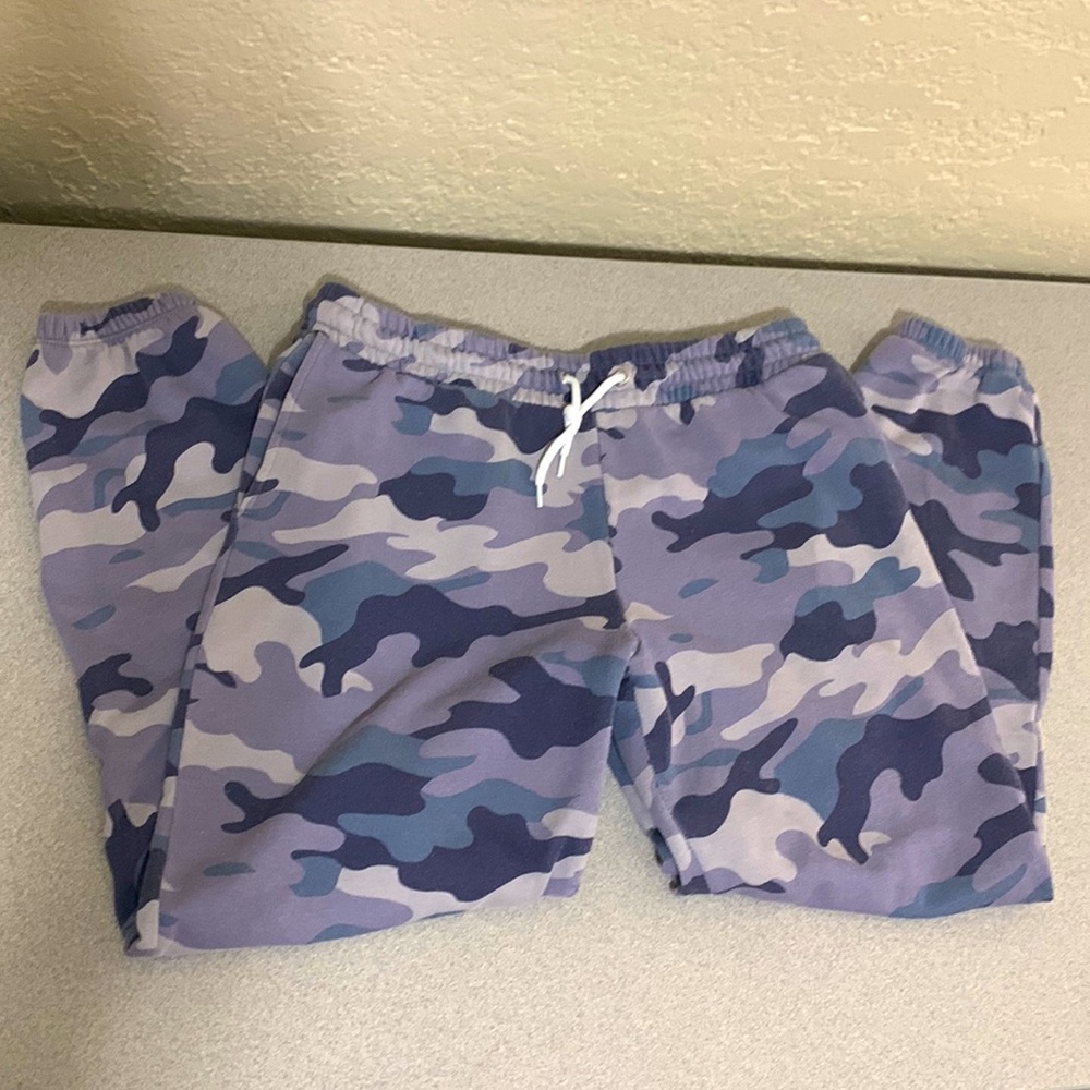 Old Navy Camo Joggers/Sweats